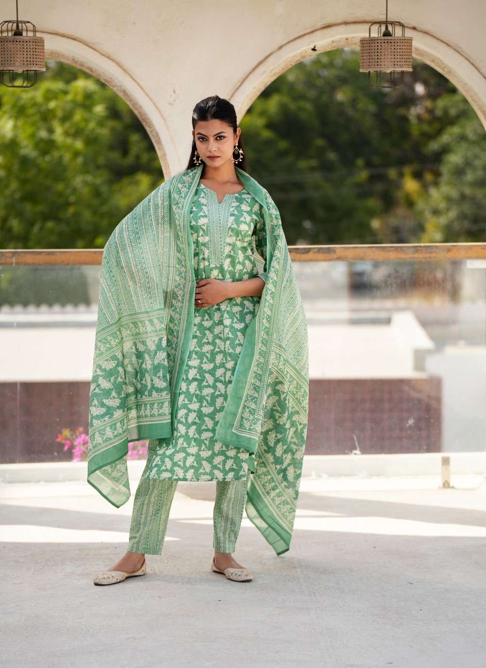 Vaidehi Straight Cotton Dupatta Suit