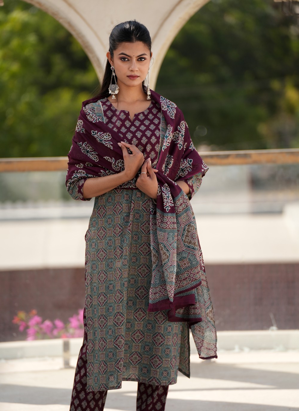 Vihani Straight Cotton Dupatta Suit
